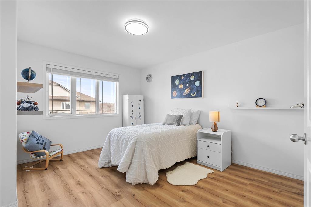 16 45 Grandmont Boulevard