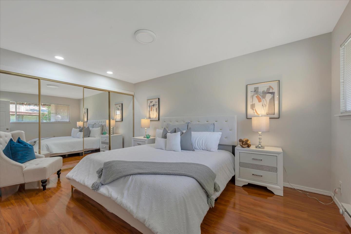 500 West Middlefield Road 179