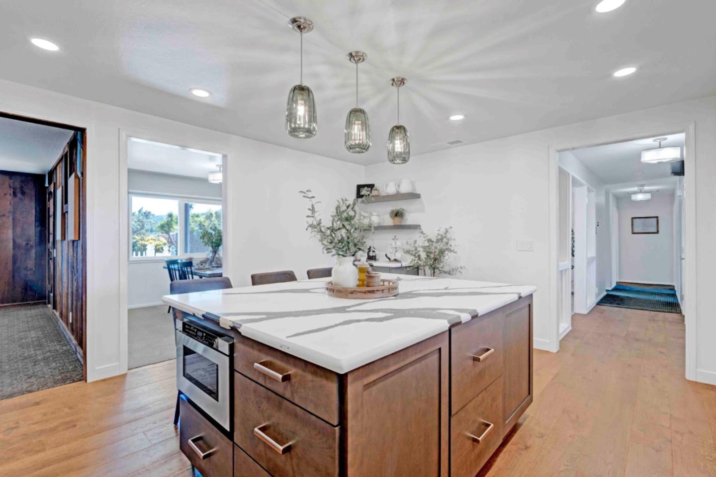 280 Live Oak Avenue