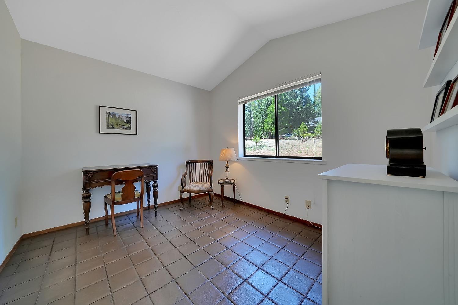 16524 Alpine Lane