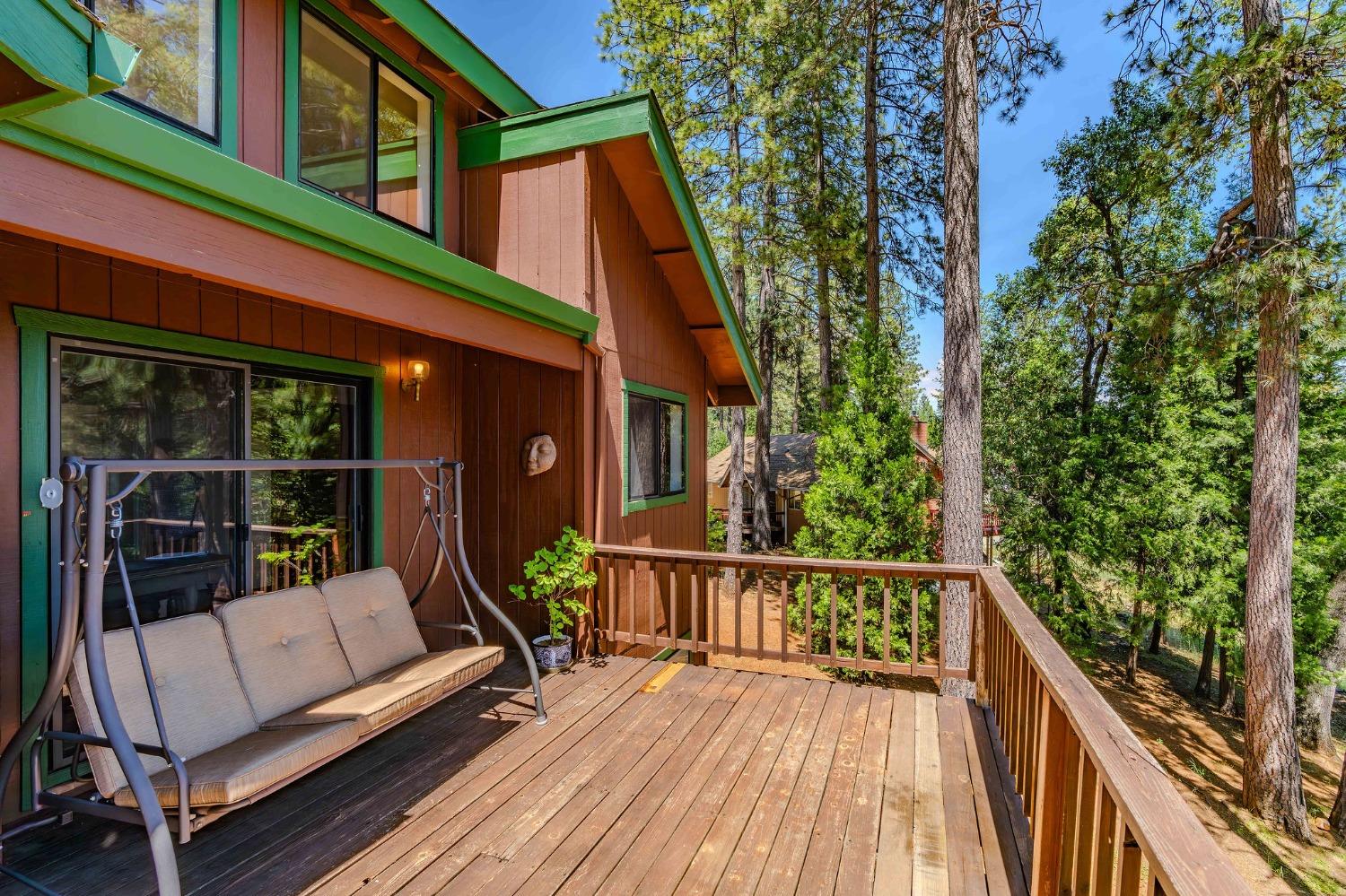 16524 Alpine Lane