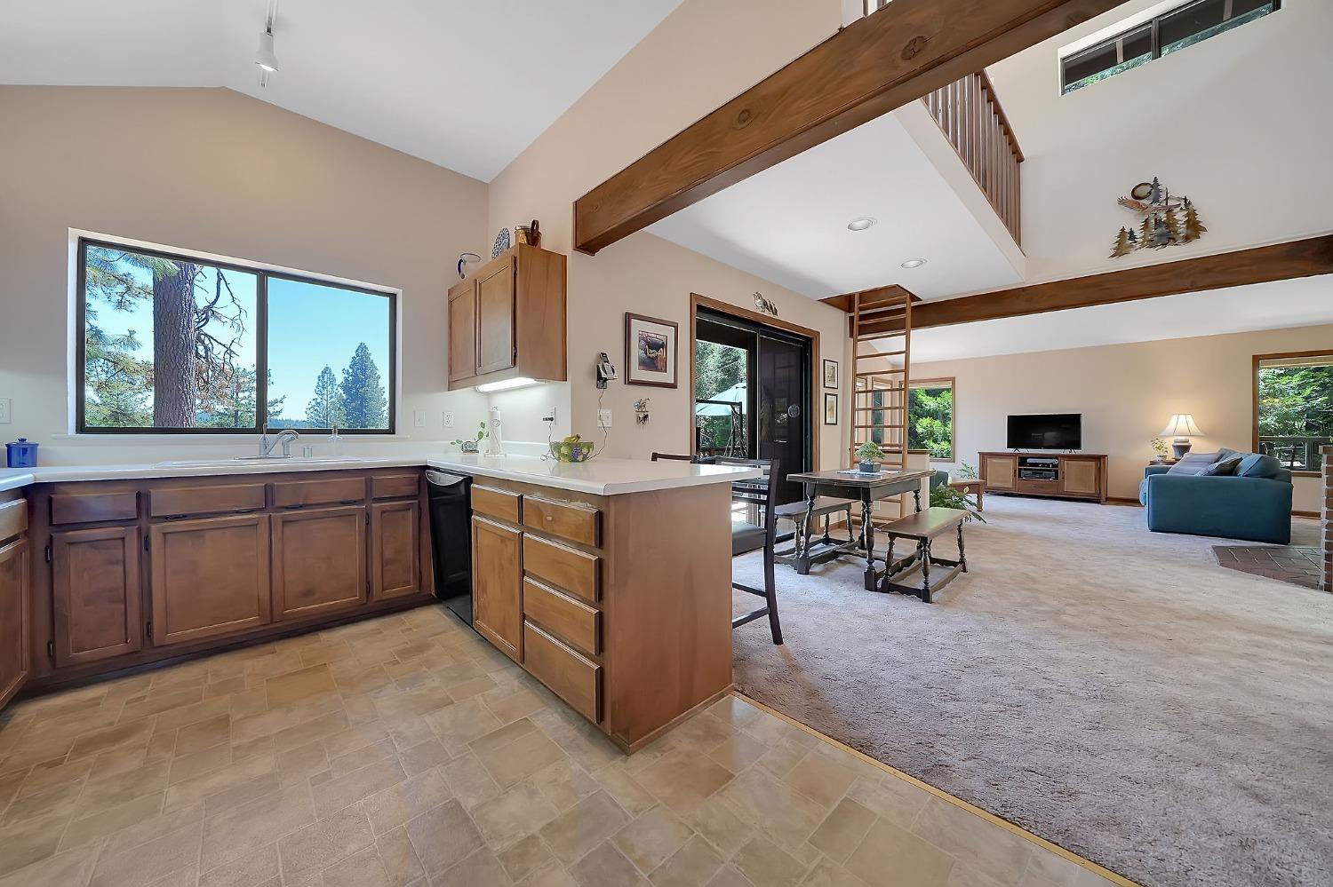 16524 Alpine Lane