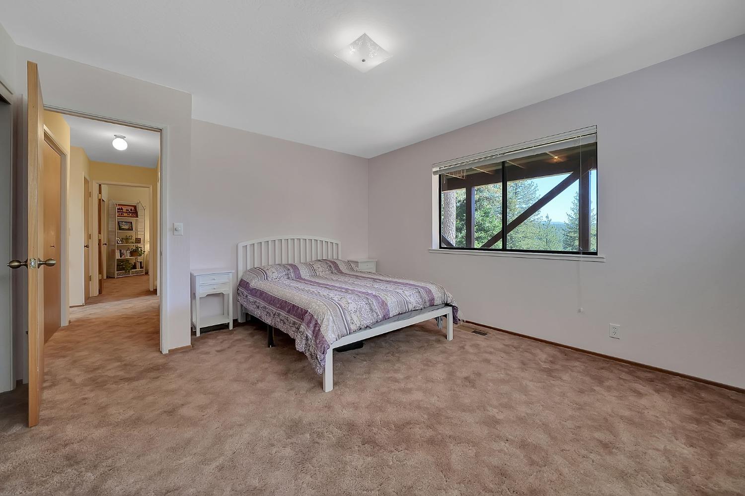 16524 Alpine Lane
