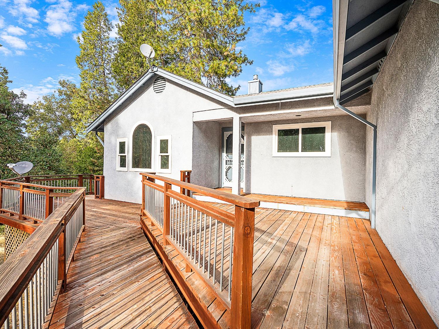 15920 Pioneer Creek Road