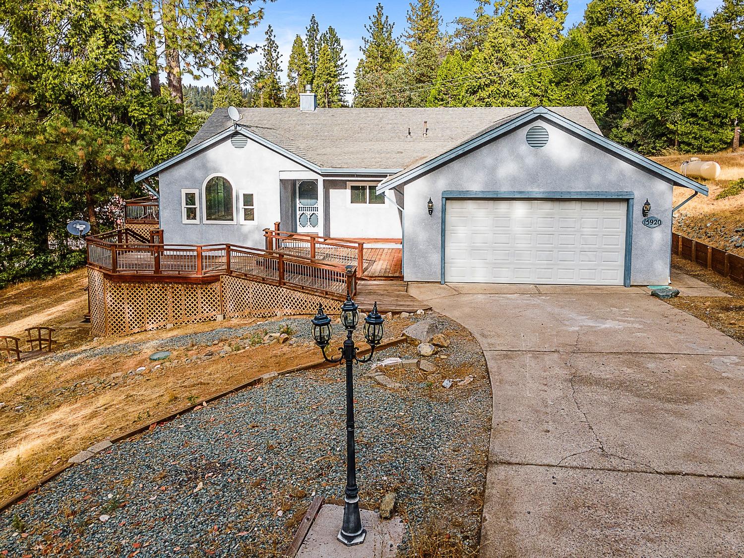 15920 Pioneer Creek Road
