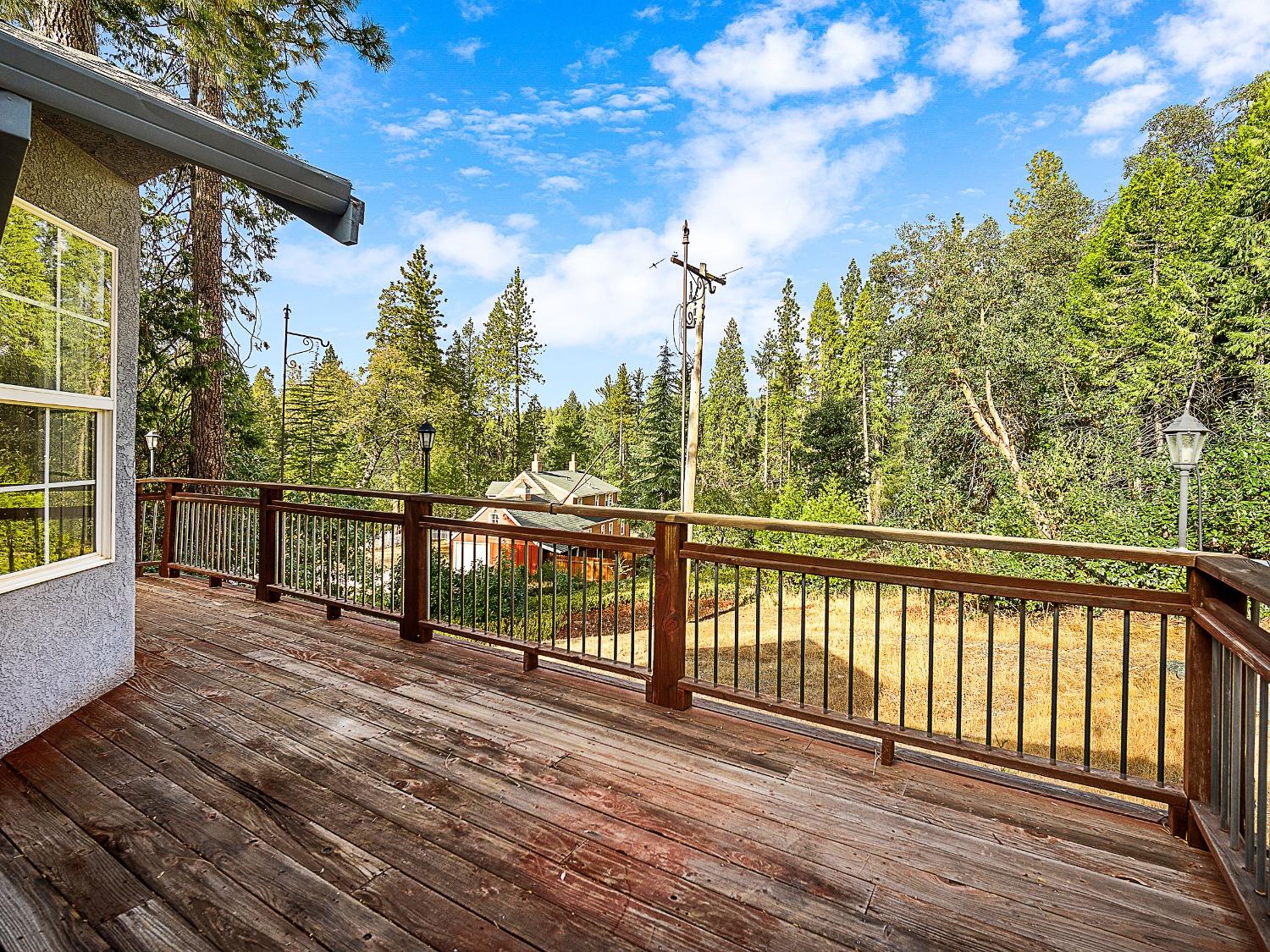15920 Pioneer Creek Road