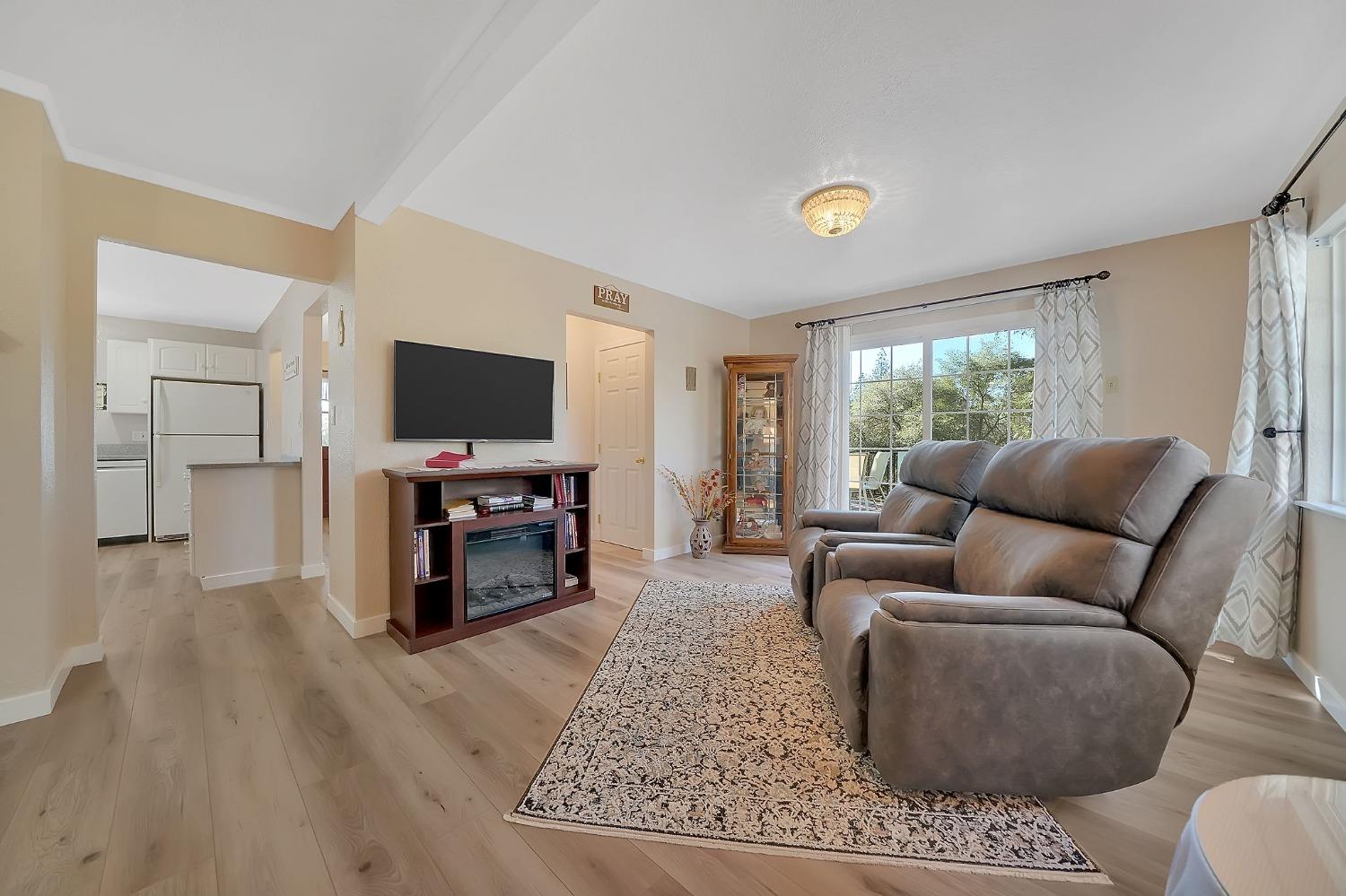17915 Bosse Road