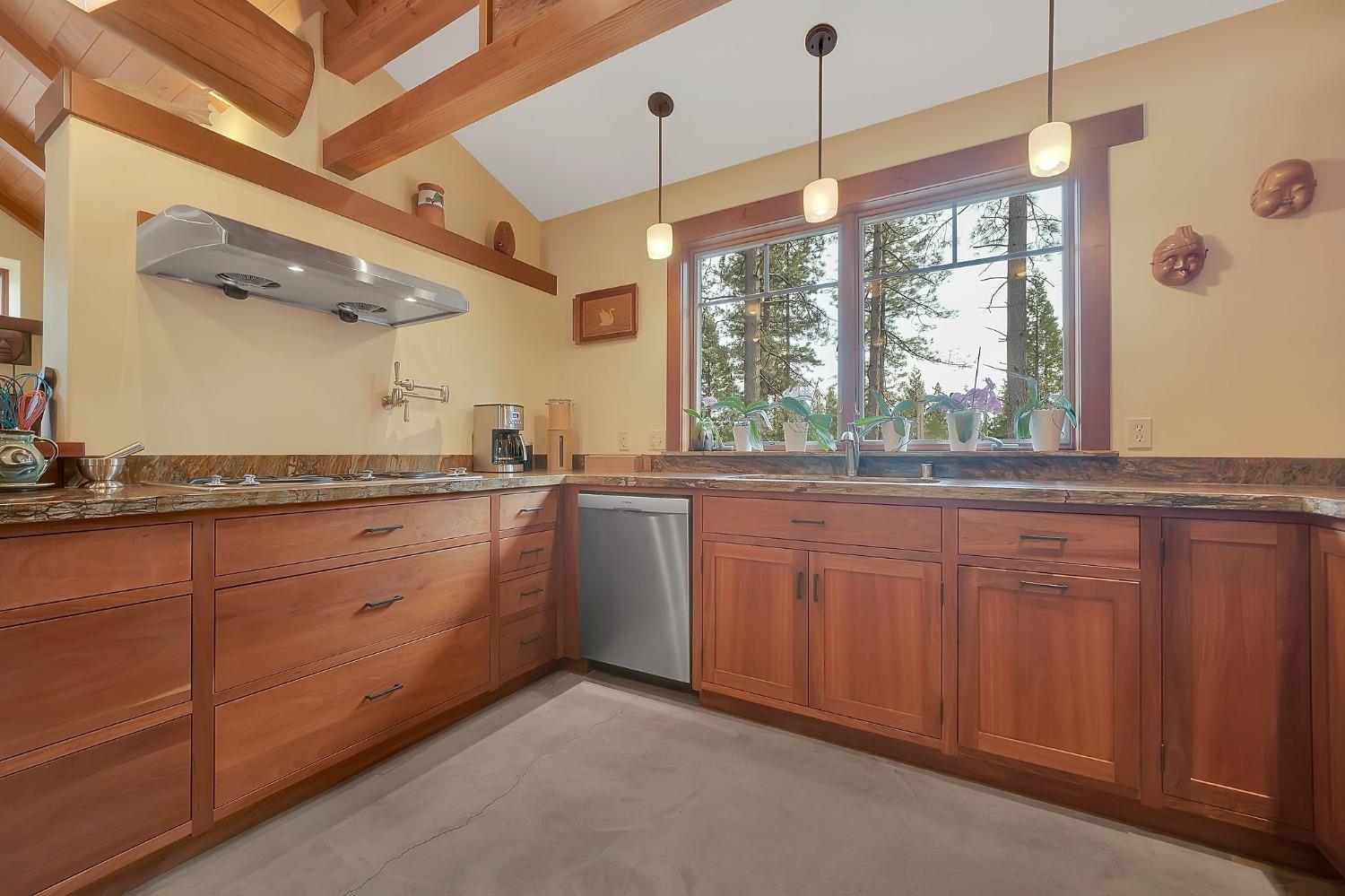 25521 Wildflower Drive