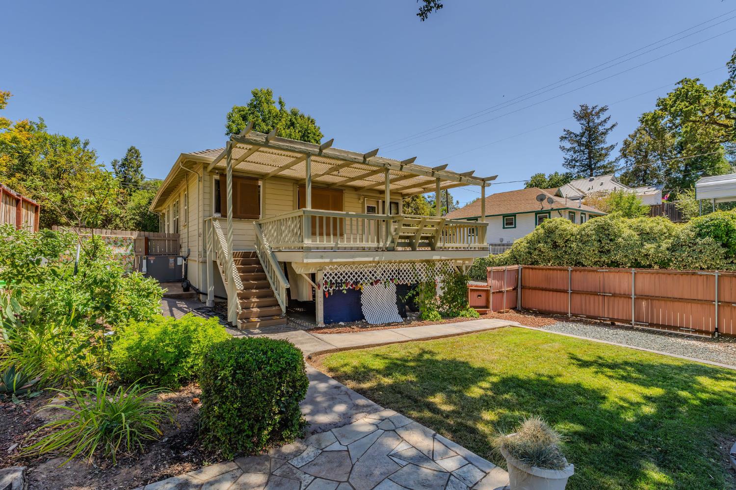 315 Bright Avenue
