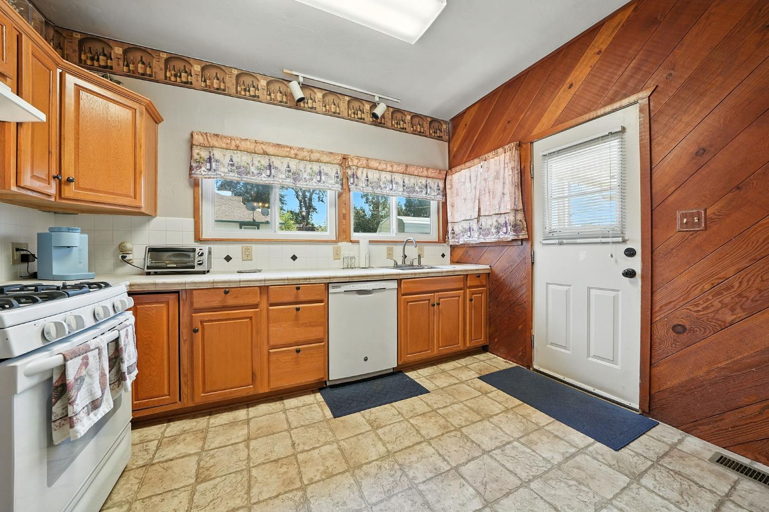 315 Bright Avenue