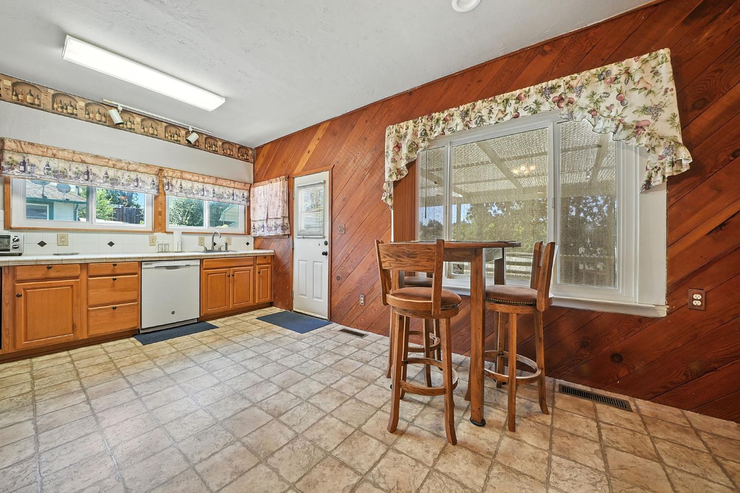 315 Bright Avenue