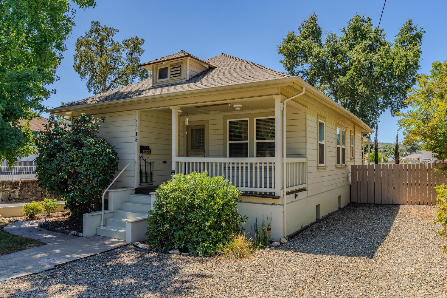 315 Bright Avenue