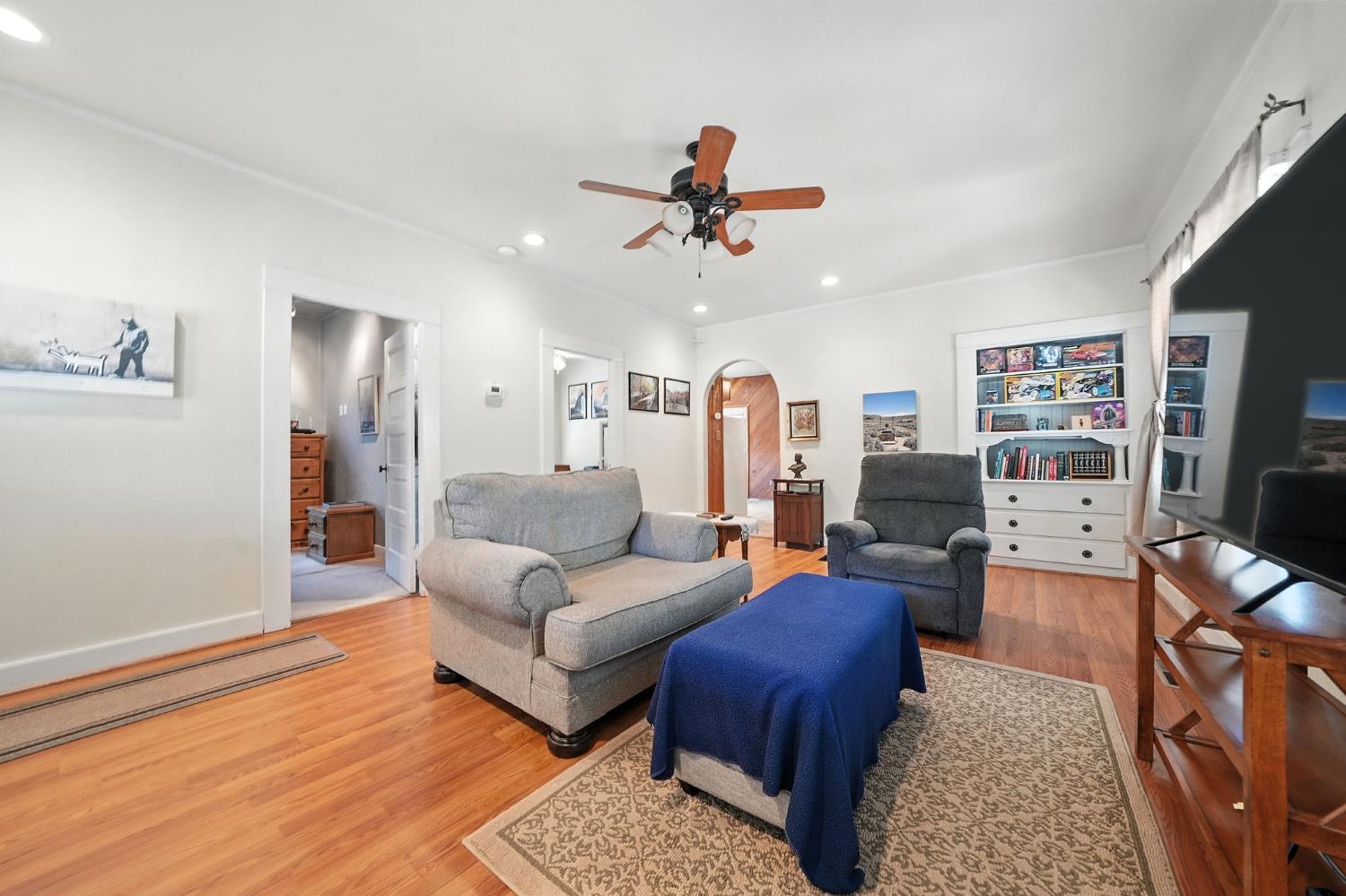 315 Bright Avenue