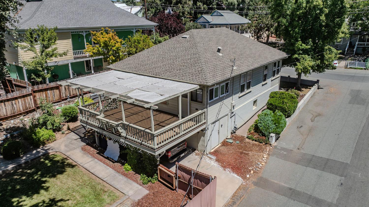 315 Bright Avenue