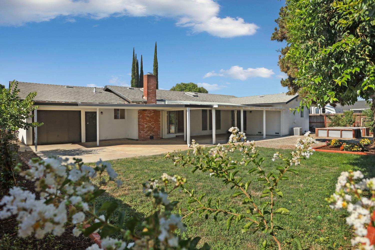 2809 Harvest Road