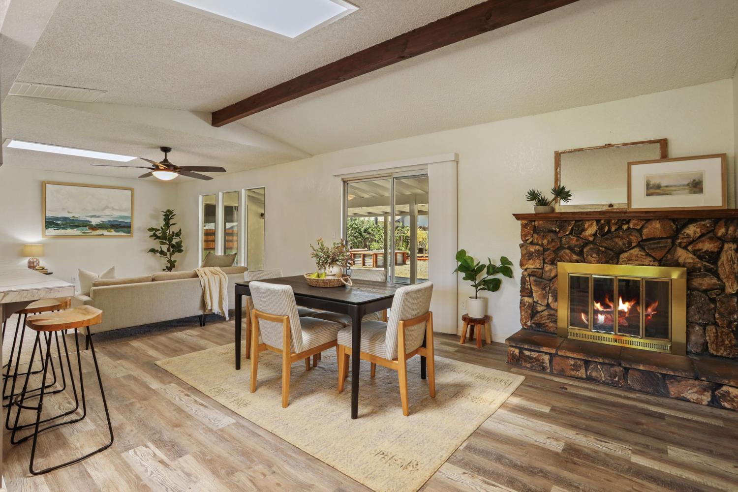 2809 Harvest Road