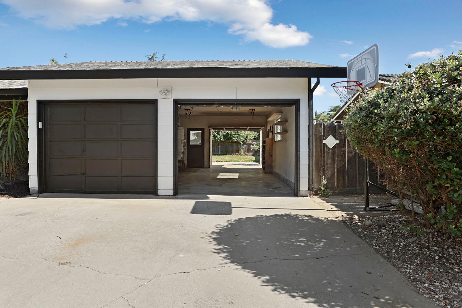 2809 Harvest Road