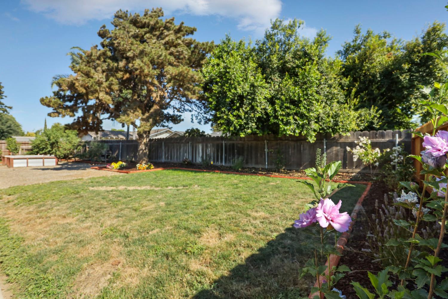 2809 Harvest Road