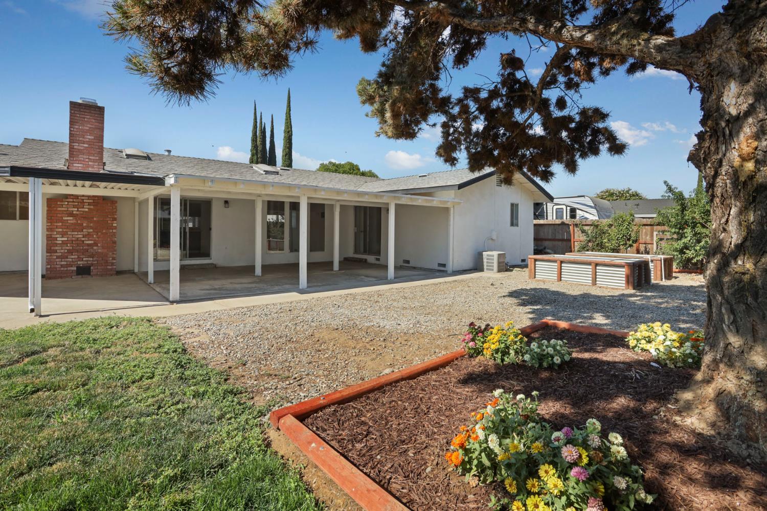 2809 Harvest Road