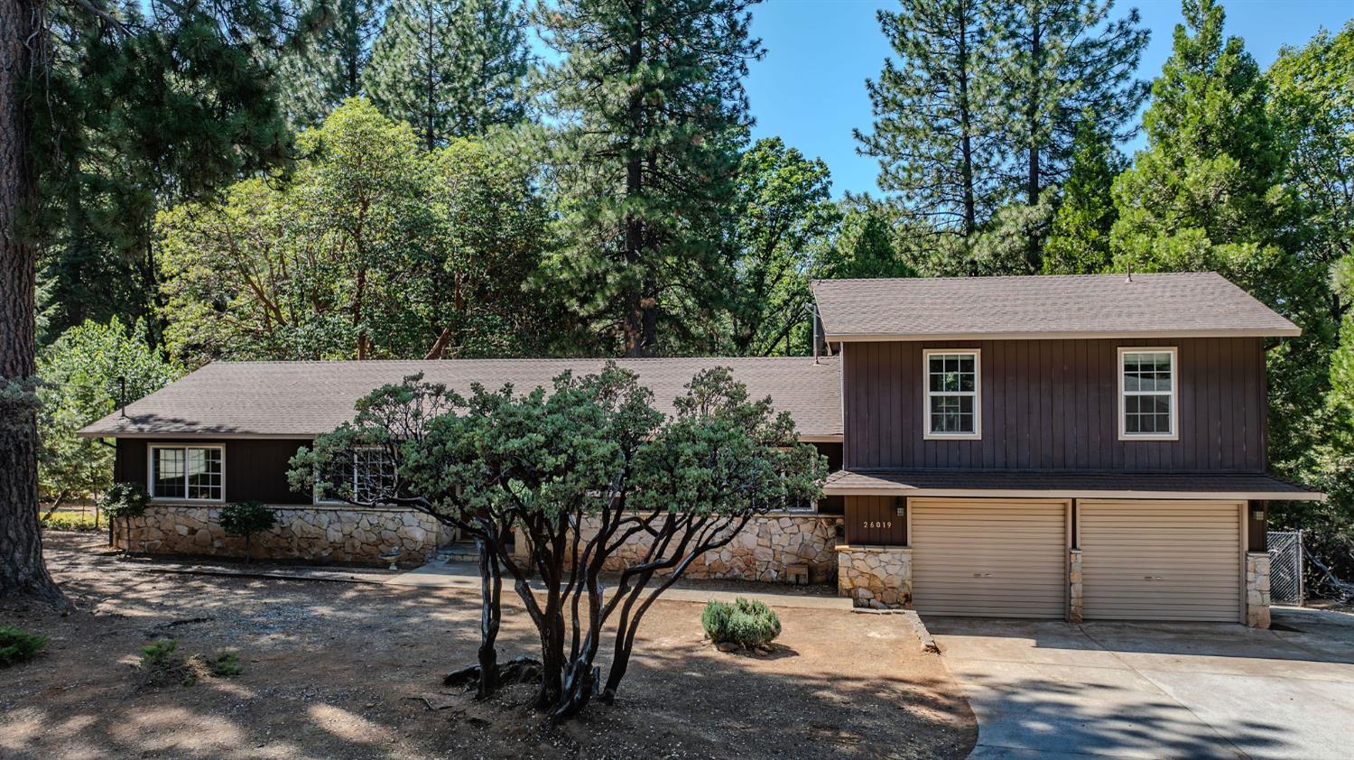 26019 Ridge Drive