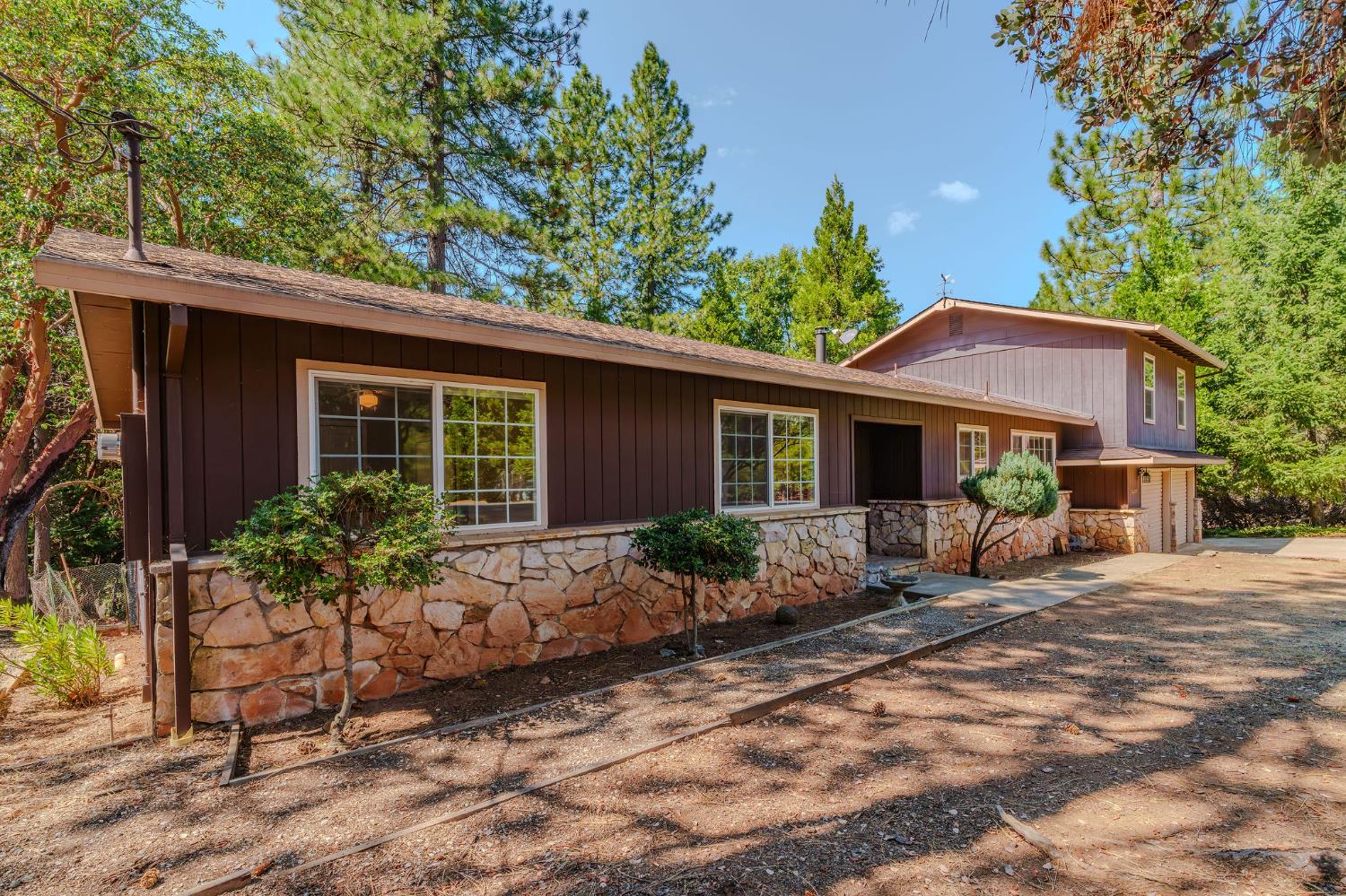 26019 Ridge Drive