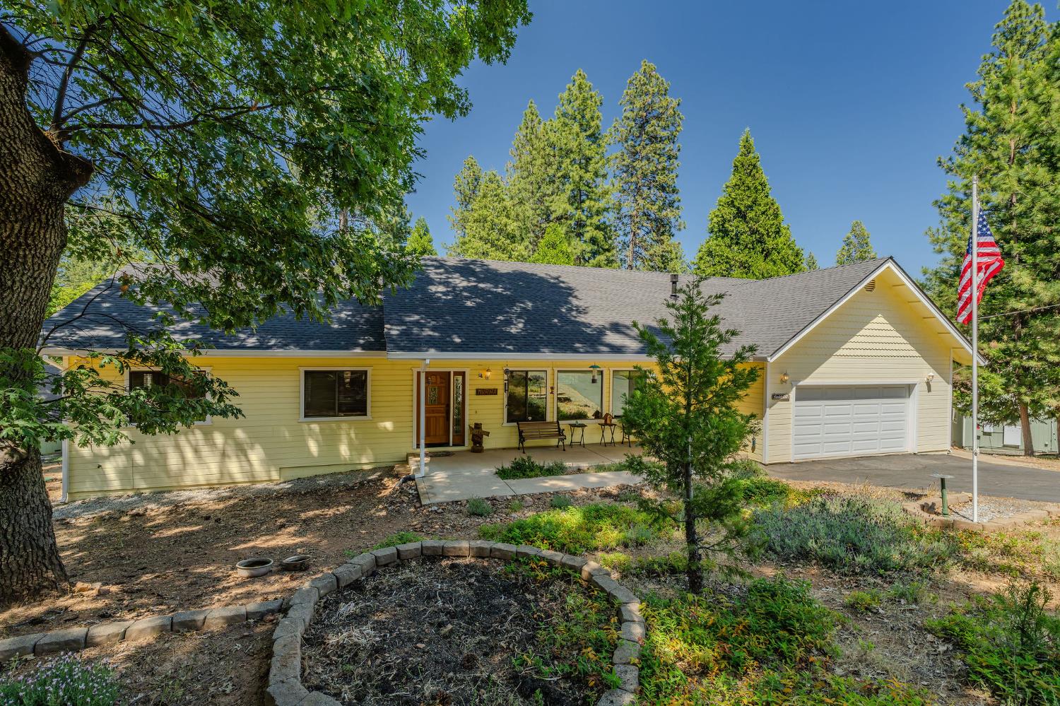 25675 Alta Vista Court