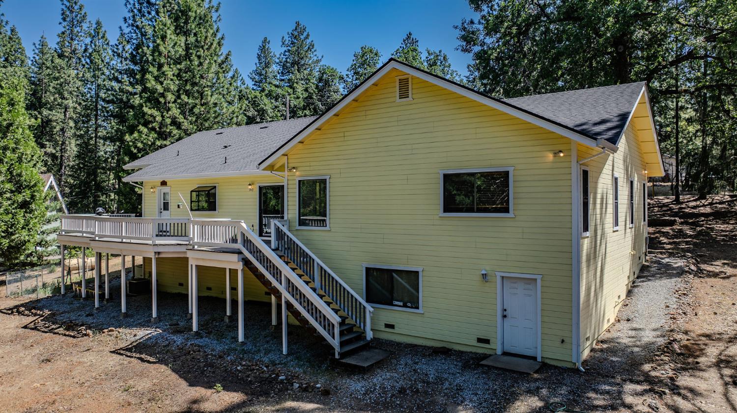 25675 Alta Vista Court