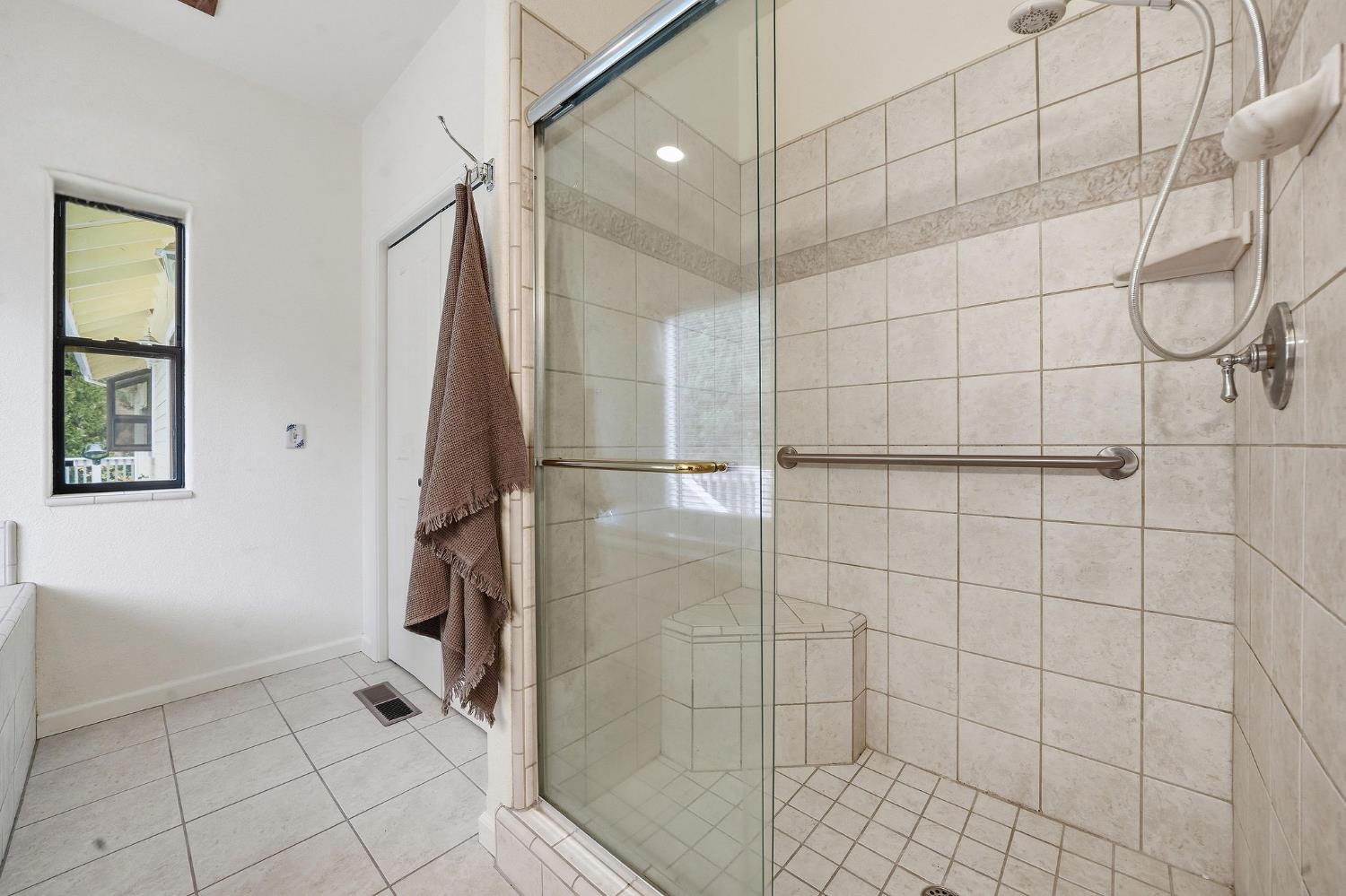 25675 Alta Vista Court