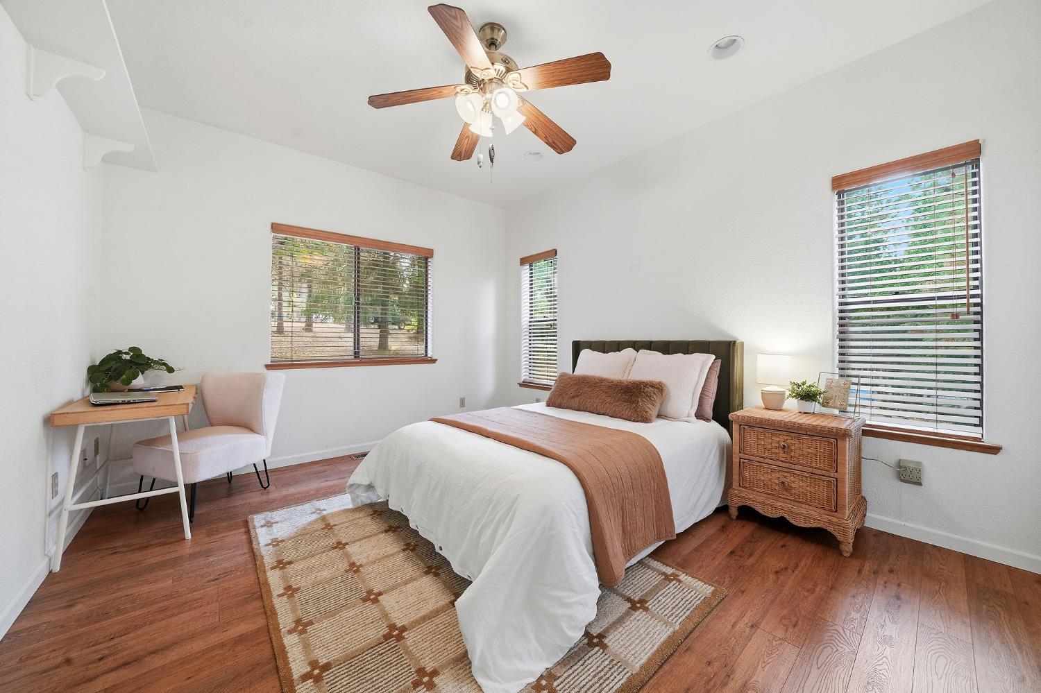 25675 Alta Vista Court