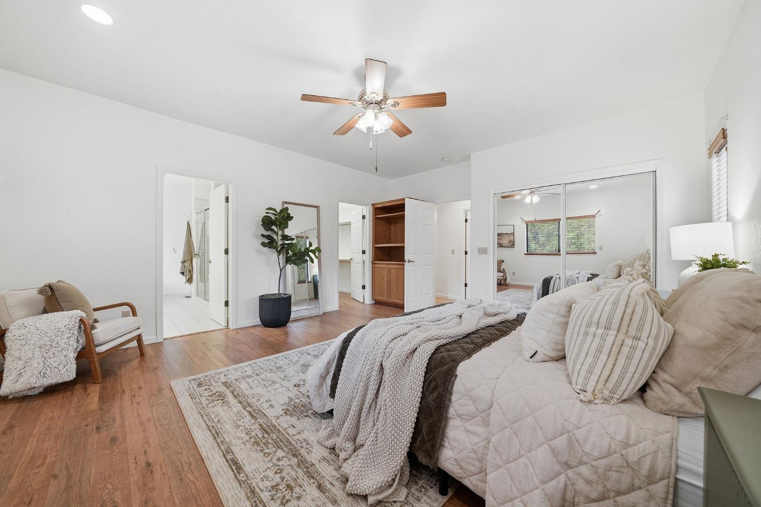 25675 Alta Vista Court