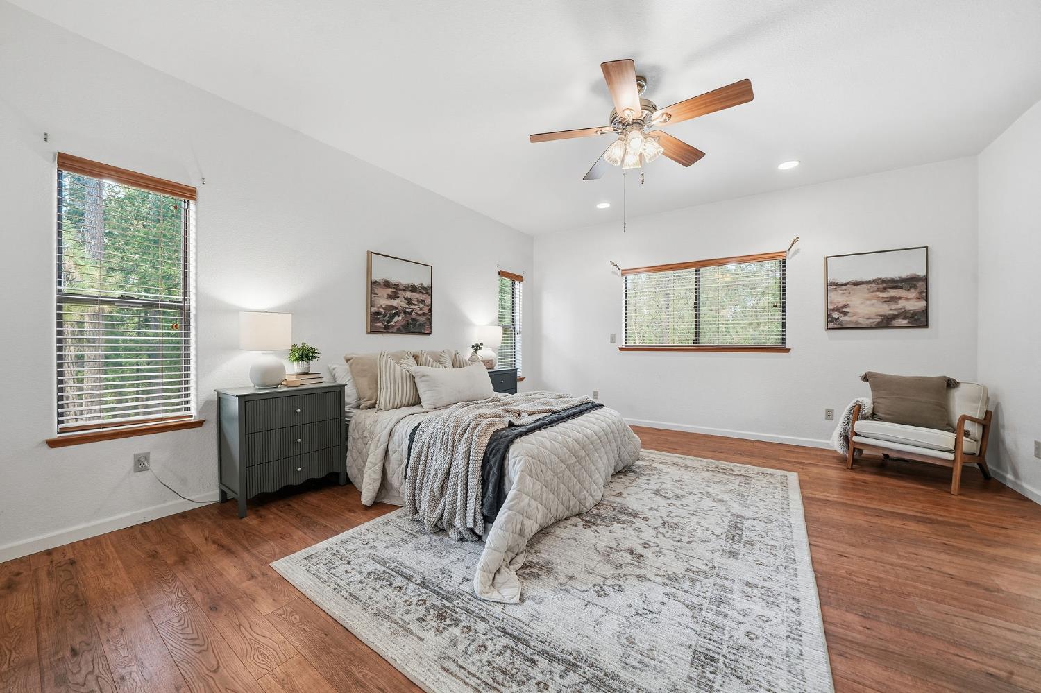 25675 Alta Vista Court
