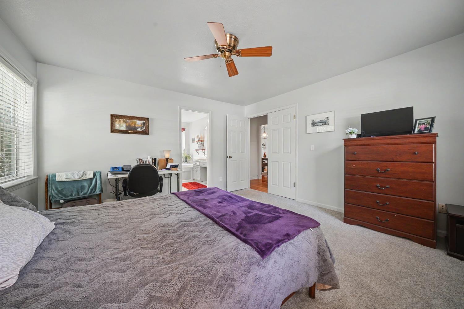16460 Mckenzie Drive