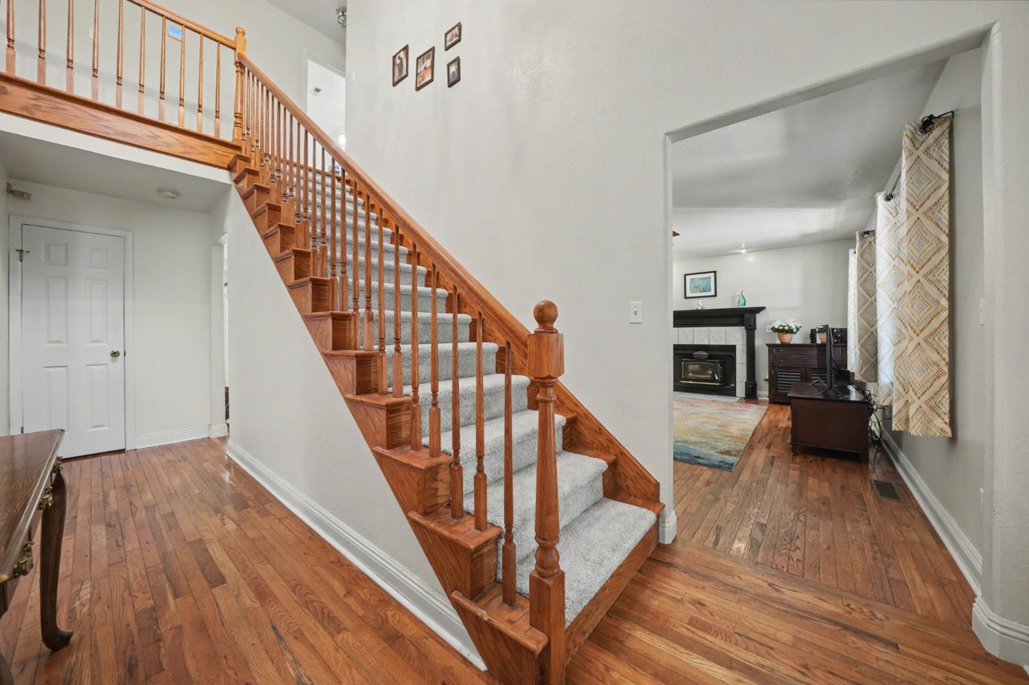 16460 Mckenzie Drive