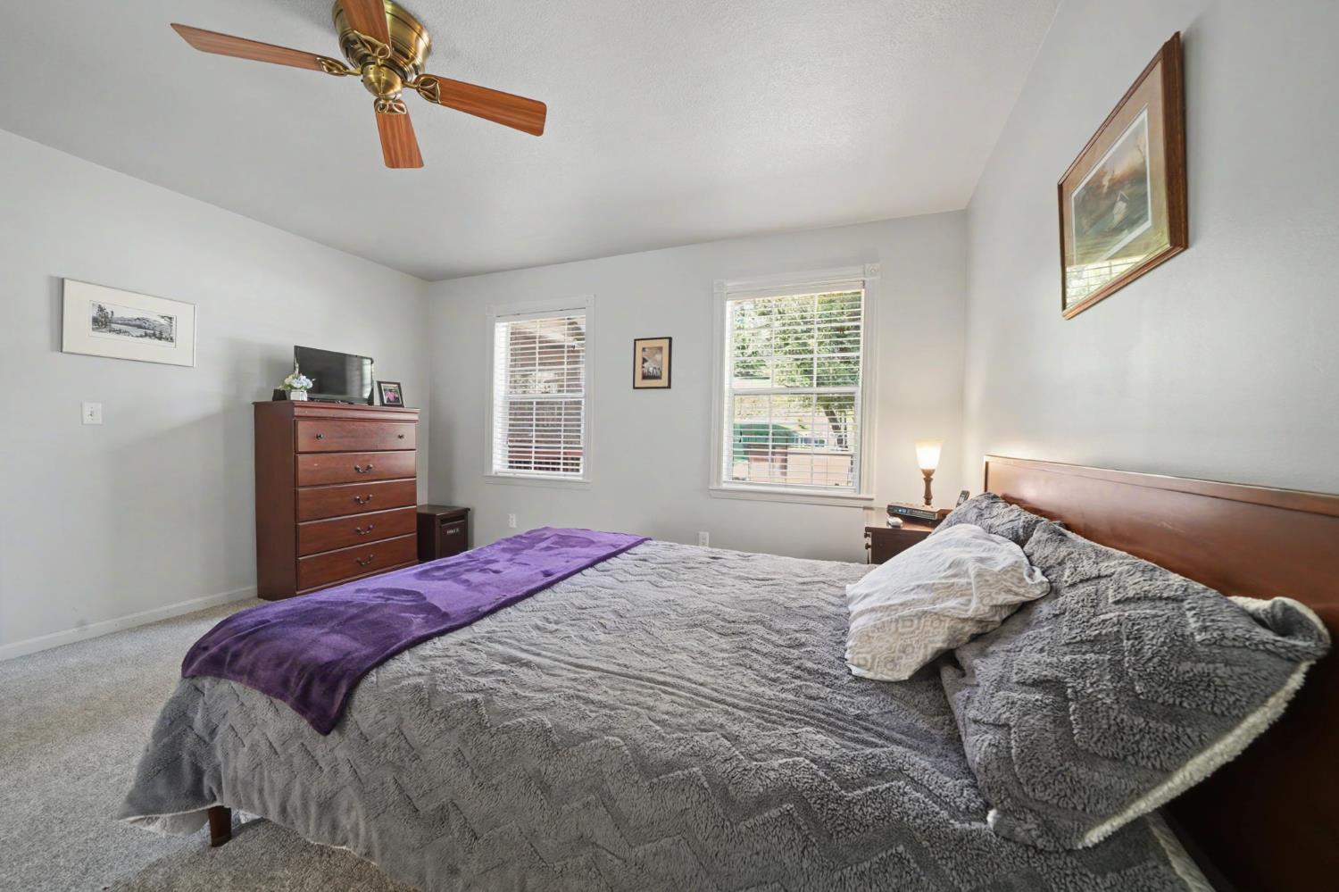 16460 Mckenzie Drive
