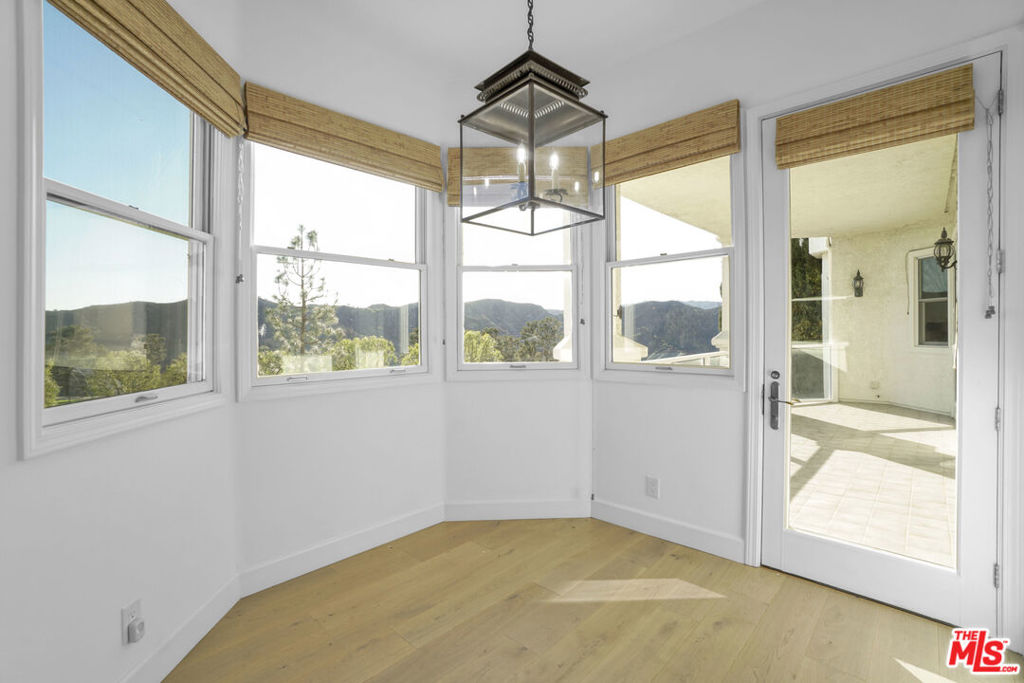 2020 Palisades Drive