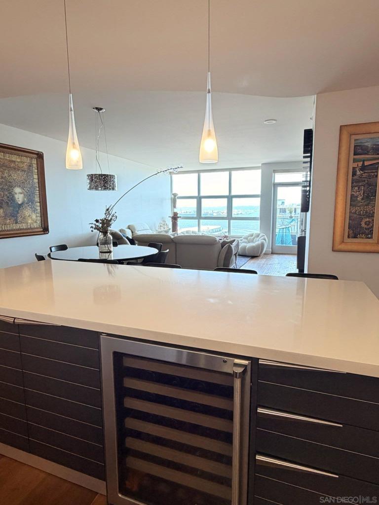1325 Pacific Highway 1301