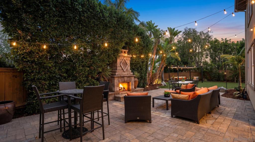 5790 Mosswood Cove