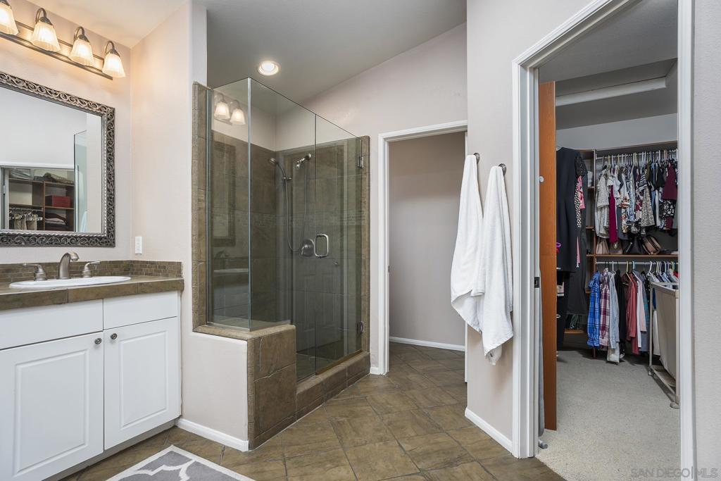5790 Mosswood Cove