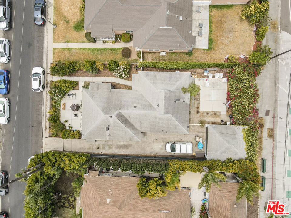 6445 W 86th Place