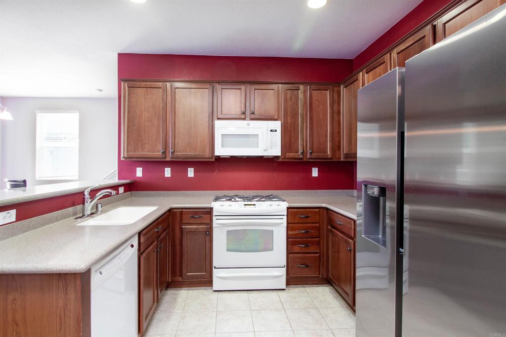1819 Clare Ln