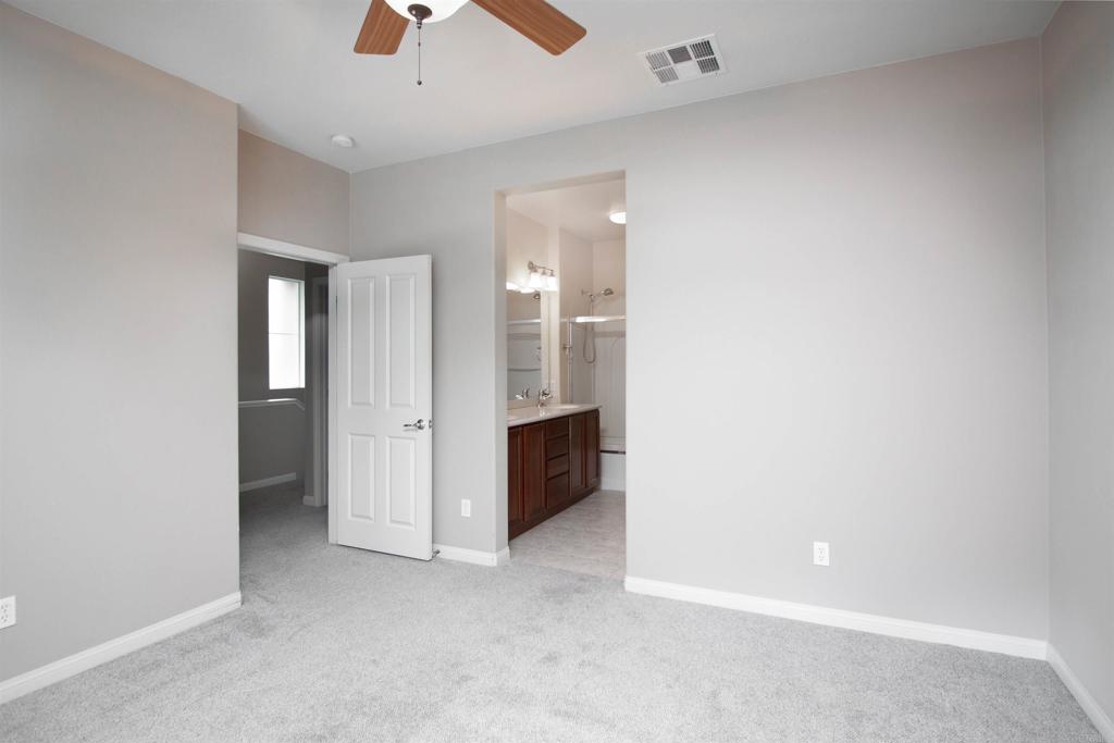 1819 Clare Ln