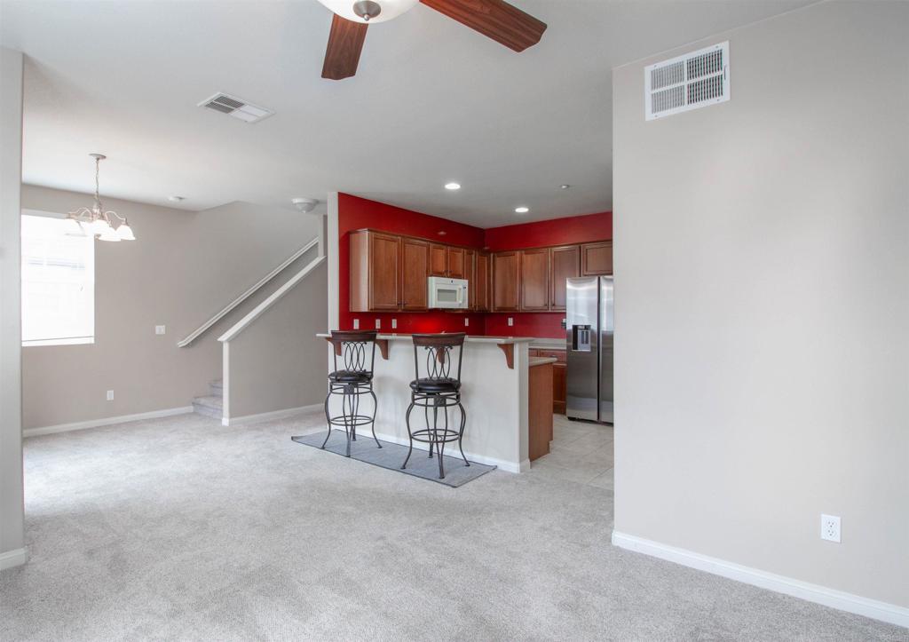 1819 Clare Ln