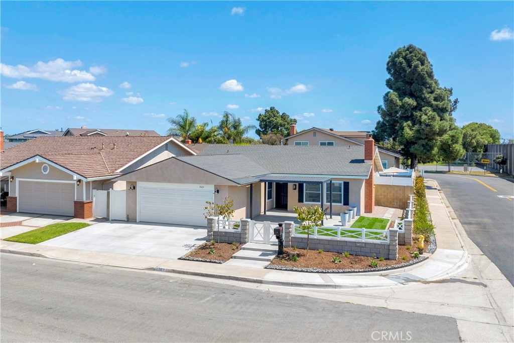 3520 Jasmin Circle