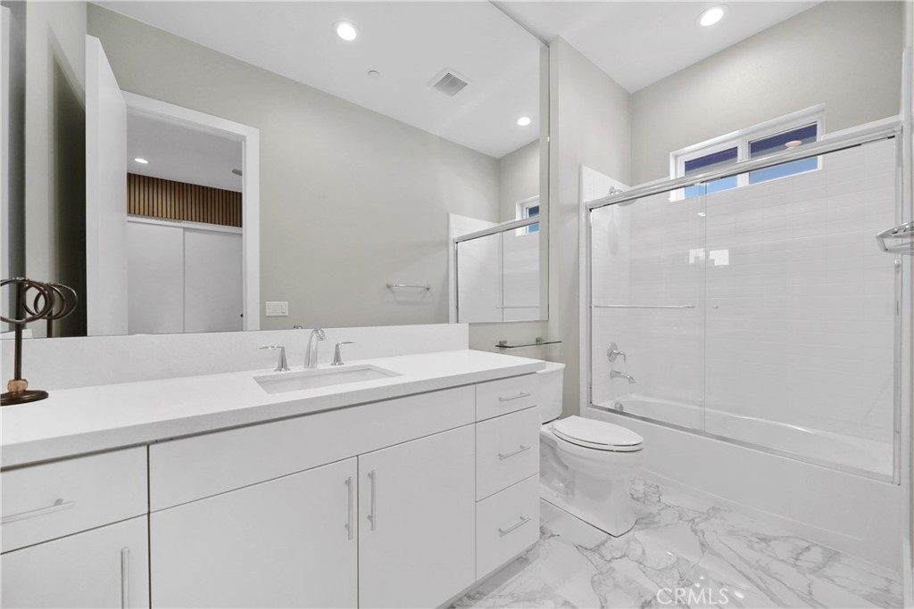 57910 Stone Creek Trail W