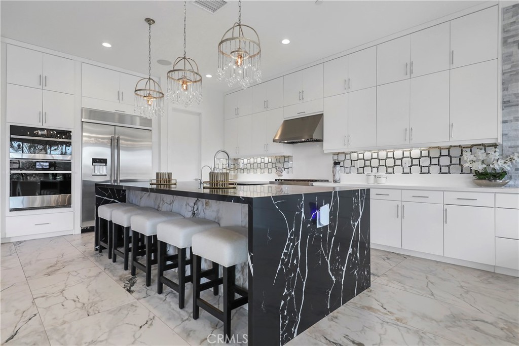 57910 Stone Creek Trail W