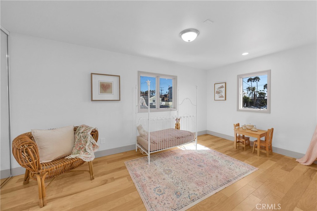 5894 E Appian