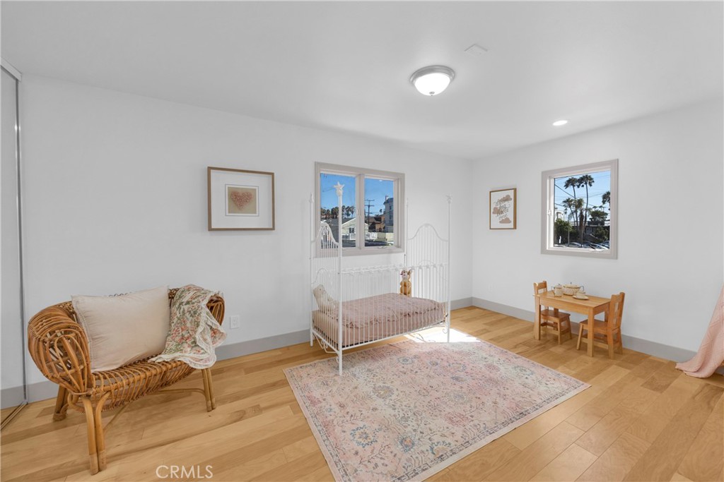 5894 E Appian