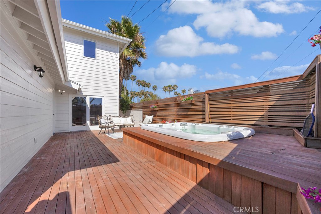 5894 E Appian