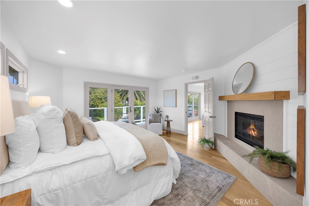 5894 E Appian
