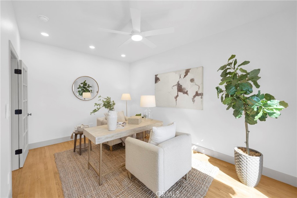 5894 E Appian